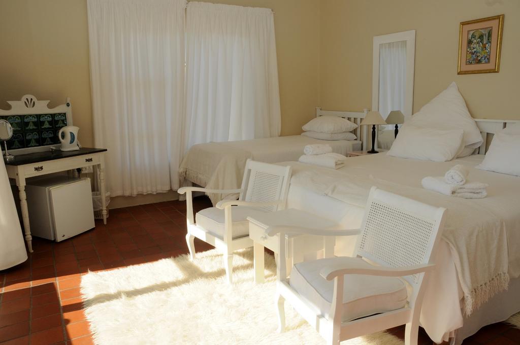 The Bay Lodge Gansbaai Habitación foto